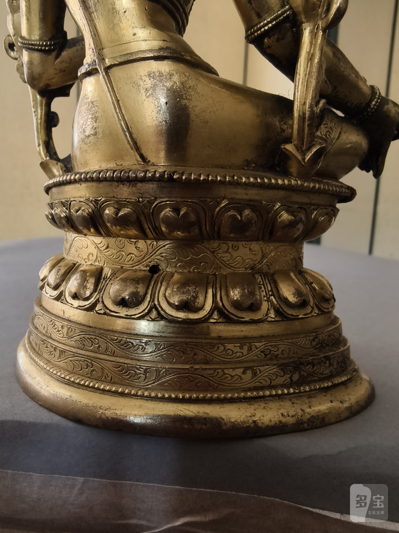A GILT-BRONZE FIGURE OF SYAMATARA - 图20